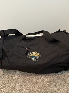 Leeds Jacksonville Jaguars Duffle Gym Carry Bag Black W/ Shoulder Strap